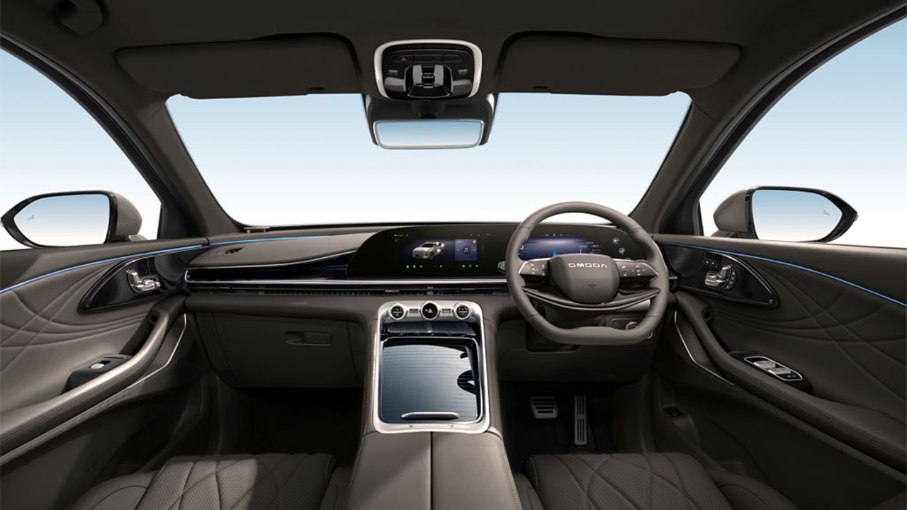 Omoda 9 interior