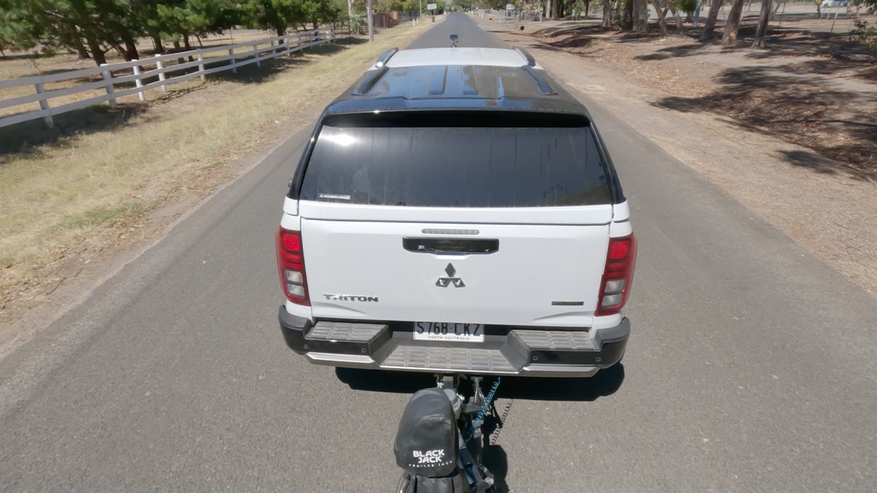 Mitsubishi Triton GSR 2025 LT towing 9