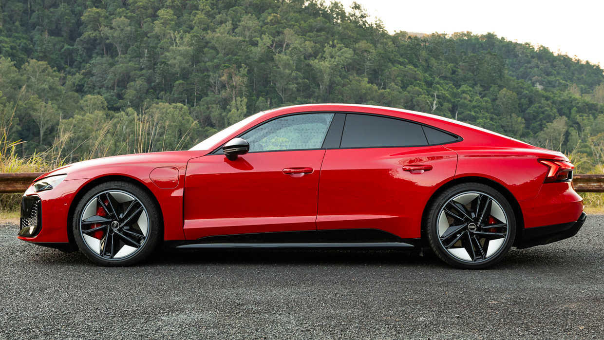 2025 Audi etron GT RS 17