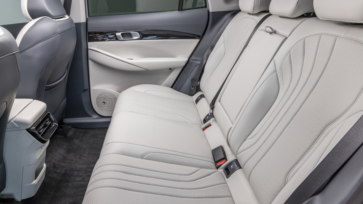 2025 Geely Starray walkaround 3