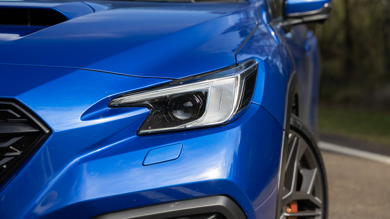 Subaru WRX Spec B 2025 headlight