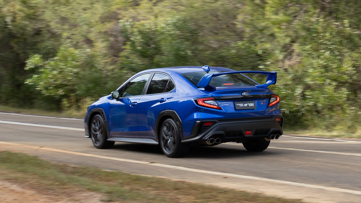 Subaru WRX Spec B 2025 driving 10