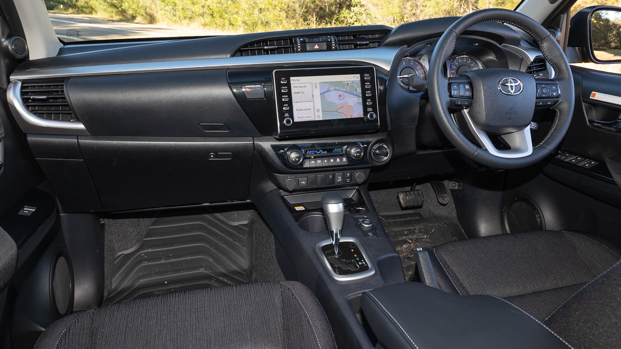 Toyota Hilux SR5 2025 interior 2