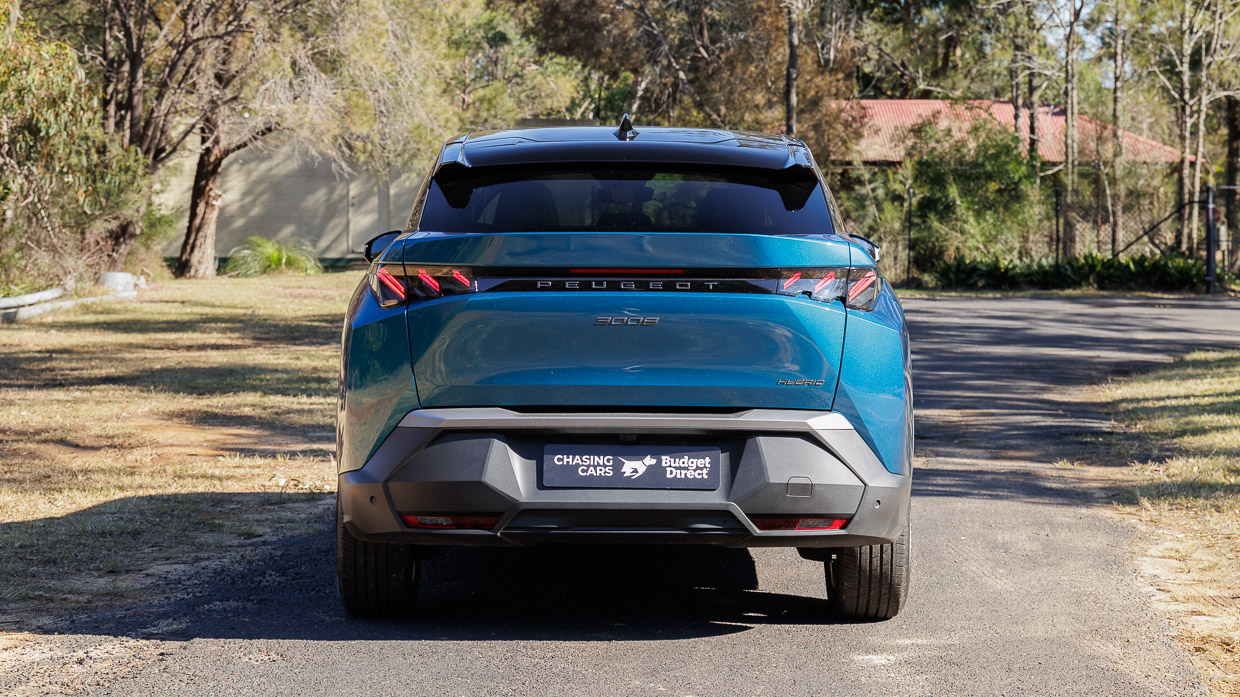 Peugeot 3008 GT Premium Hybrid 2025 rear 2