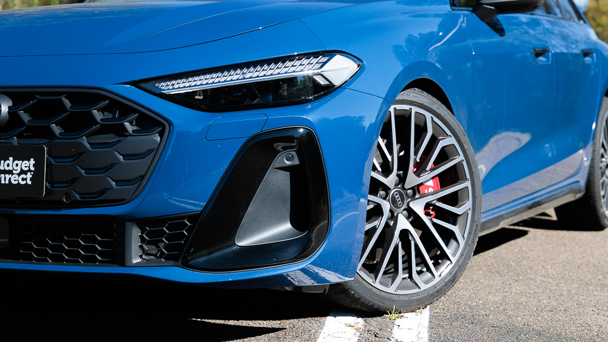 Audi S5 Avant 2025 front 3/4 4