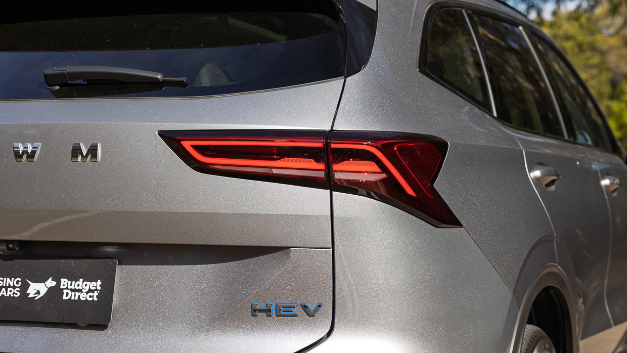Haval H6 HEV 2025 rear 3/4 2