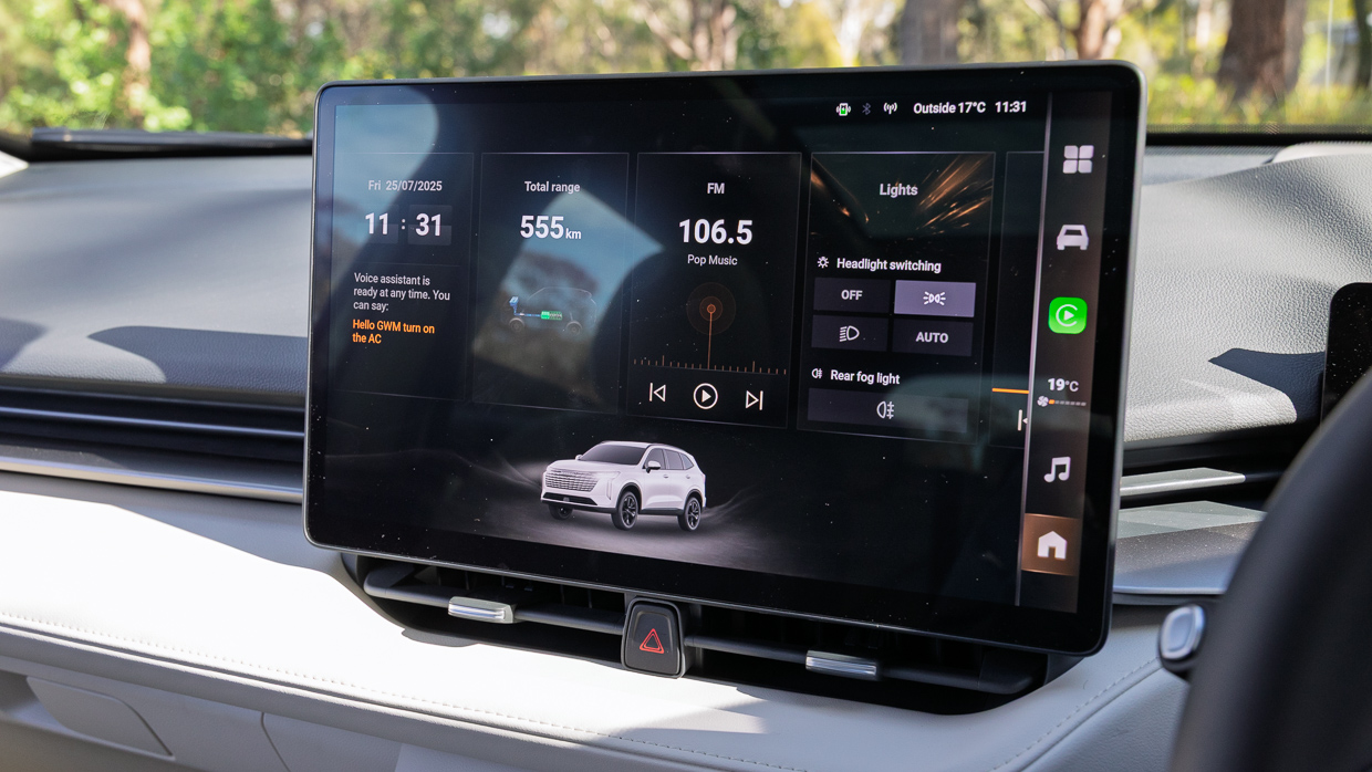 Haval H6 HEV 2025 interior screen 2