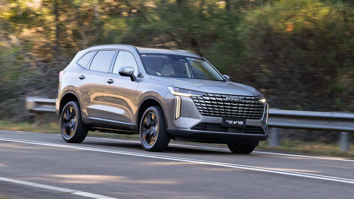 Haval H6 HEV 2025 driving 5