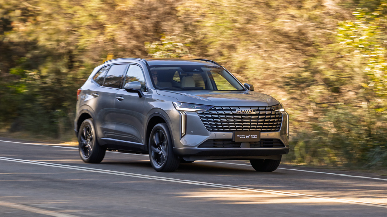 Haval H6 HEV 2025 driving 14