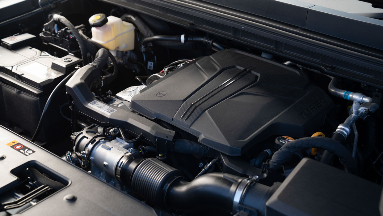 Kia Tasman SX 2025 engine