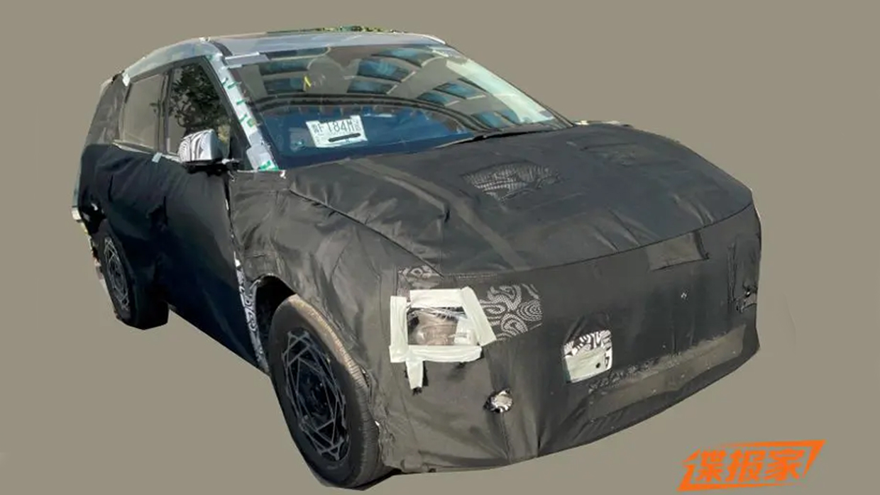 Hyundai Ioniq OE prototype (image: KCB)