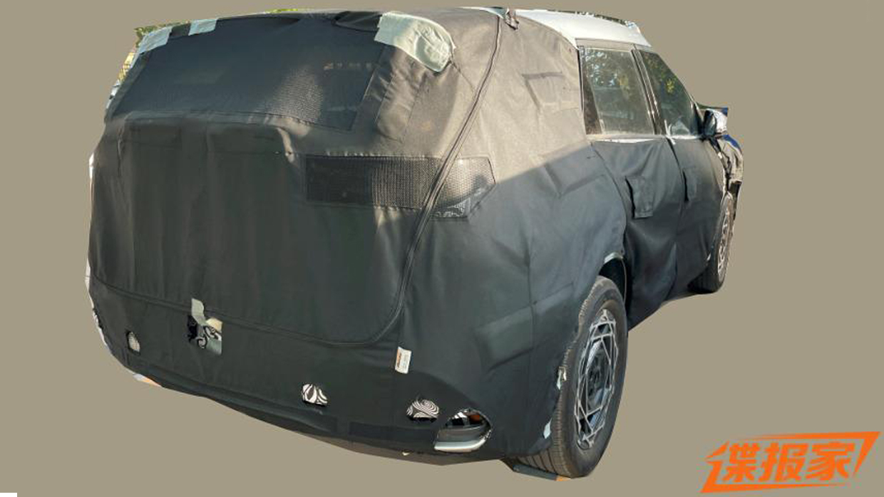 Hyundai Ioniq OE prototype (image: KCB)