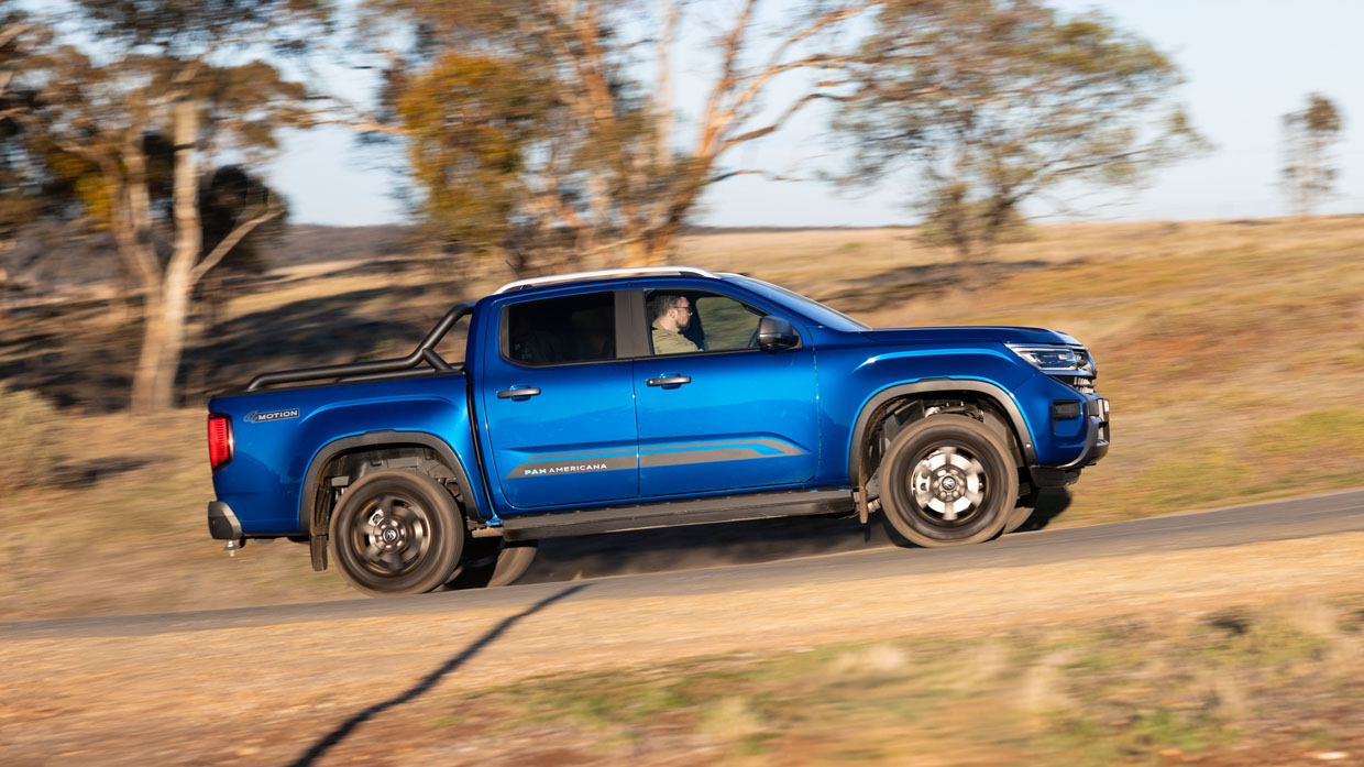 Volkswagen Amarok PanAmericana 2024 driving 17