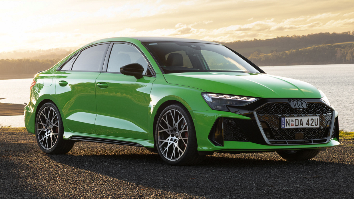 2025 Audi RS3 14