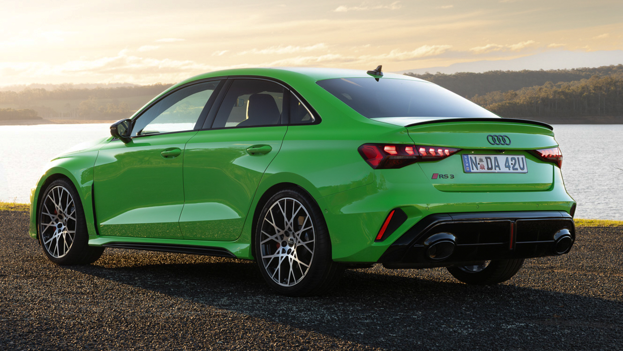 2025 Audi RS3 15