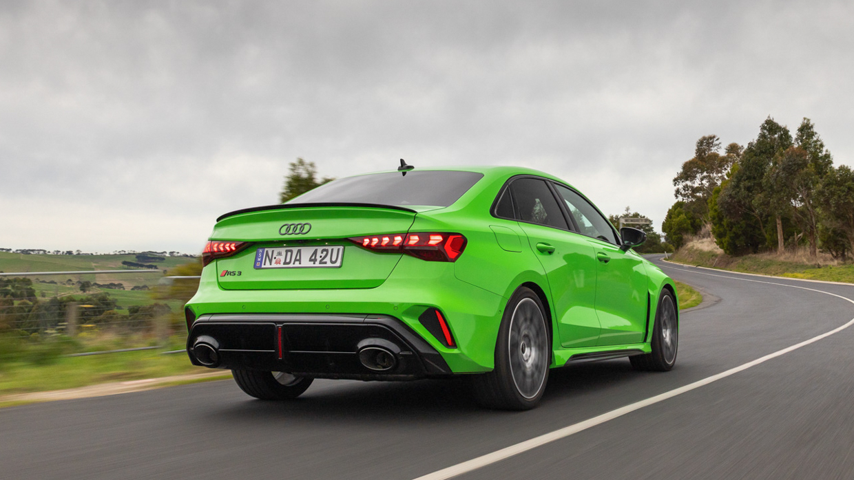 2025 Audi RS3 36