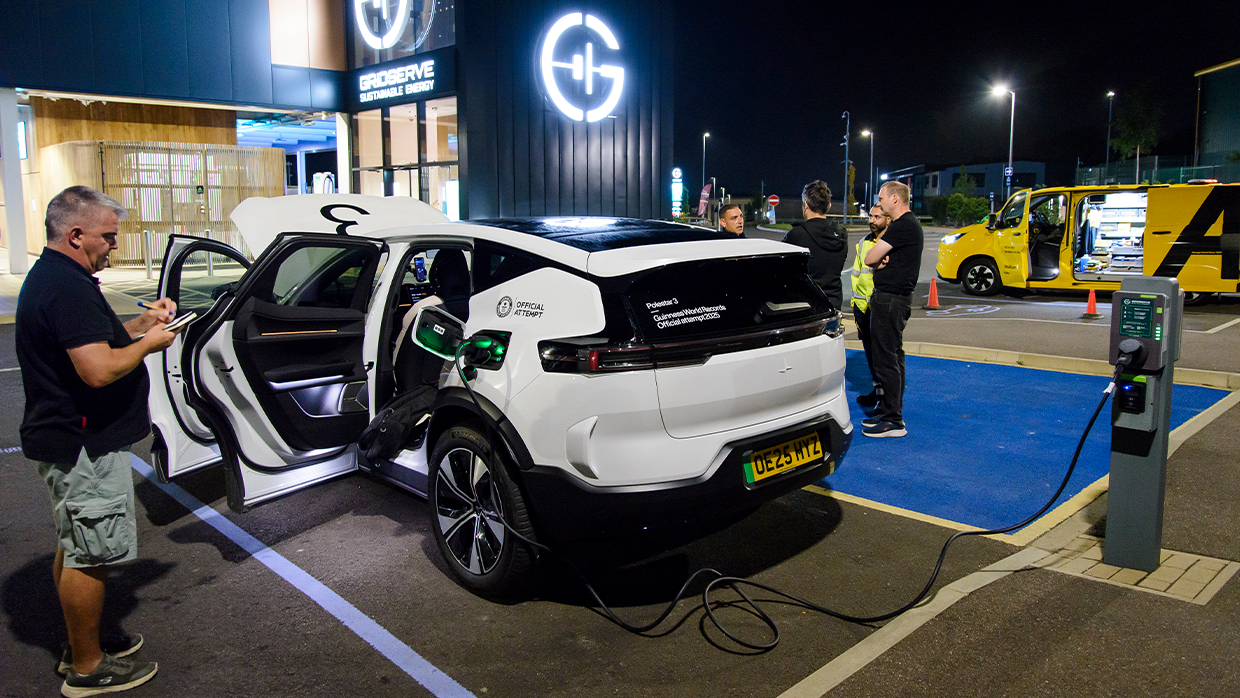 2025 Polestar 3 LR SM world record holder 3