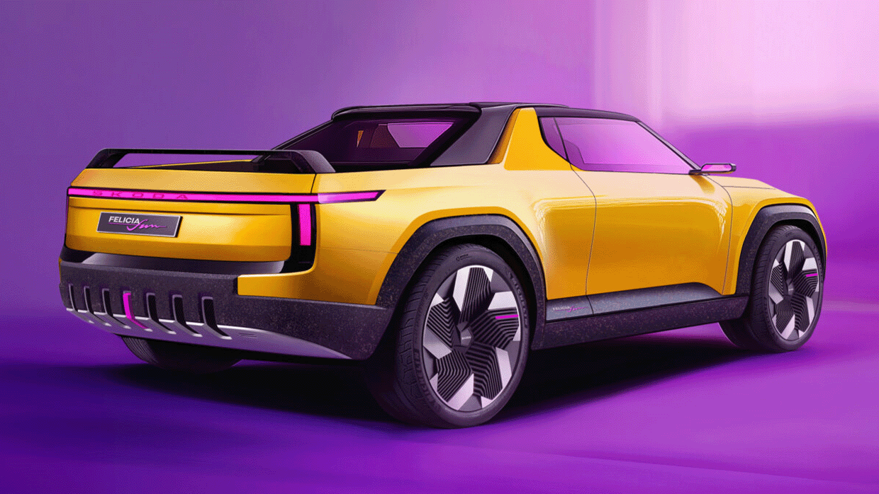 2025 Skoda Felicia Fun Rear 3 4