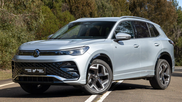 2025 Volkswagen Tiguan 150TSI R Line thumbnail
