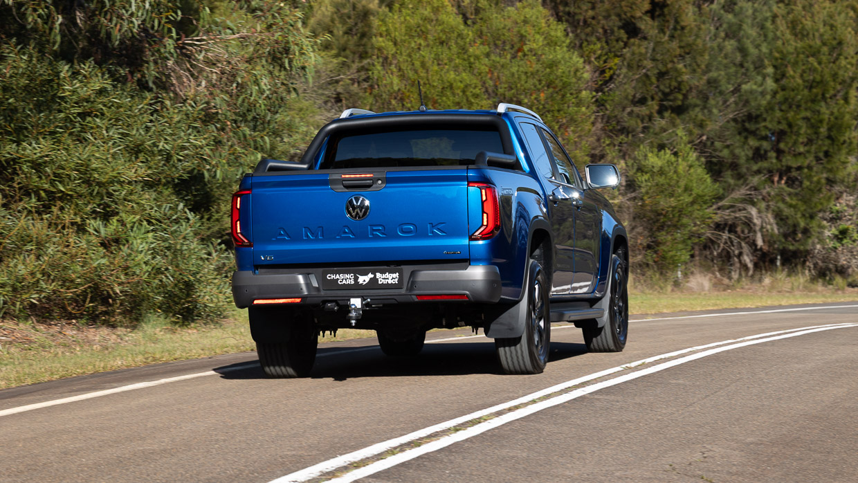 Volkswagen Amarok PanAmericana 2024 driving 2