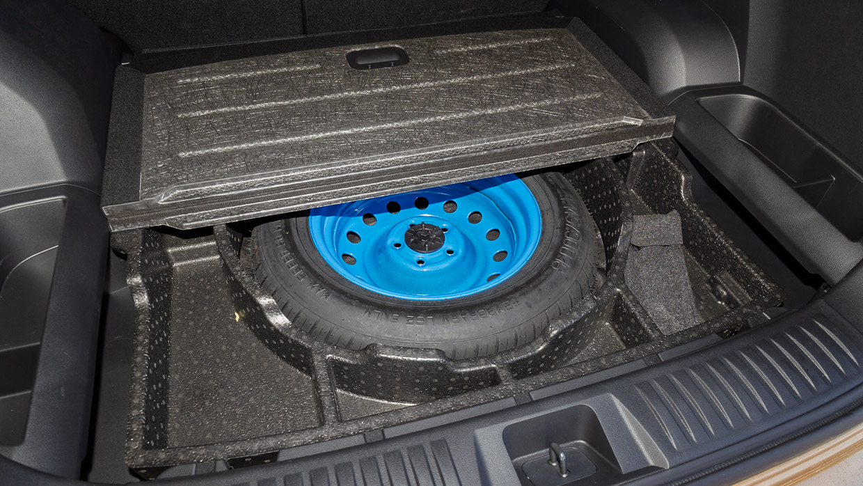 KGM Actyon K60 2025 interior boot spare