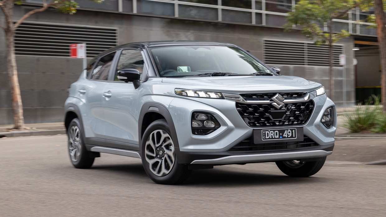 Suzuki Fronx hybrid 2025 driving front