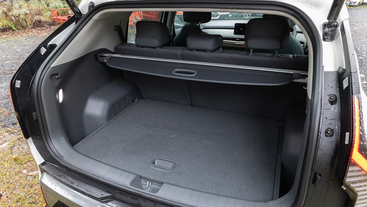 Kia EV3 Earth LT 2025 interior boot