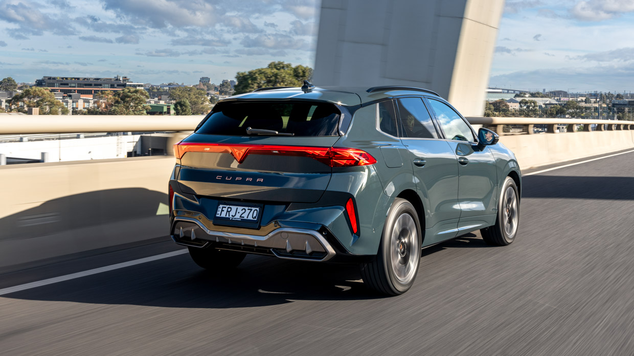 Cupra Terramar S 2025 driving