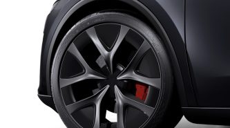 2026 Tesla Model Y Performance brings sportier look and Porsche-baiting acceleration
