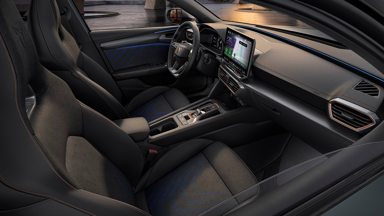2025 Cupra Leon facelift interior