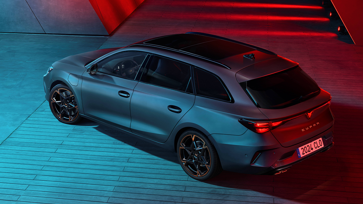 2025 Cupra Leon facelift rear 304