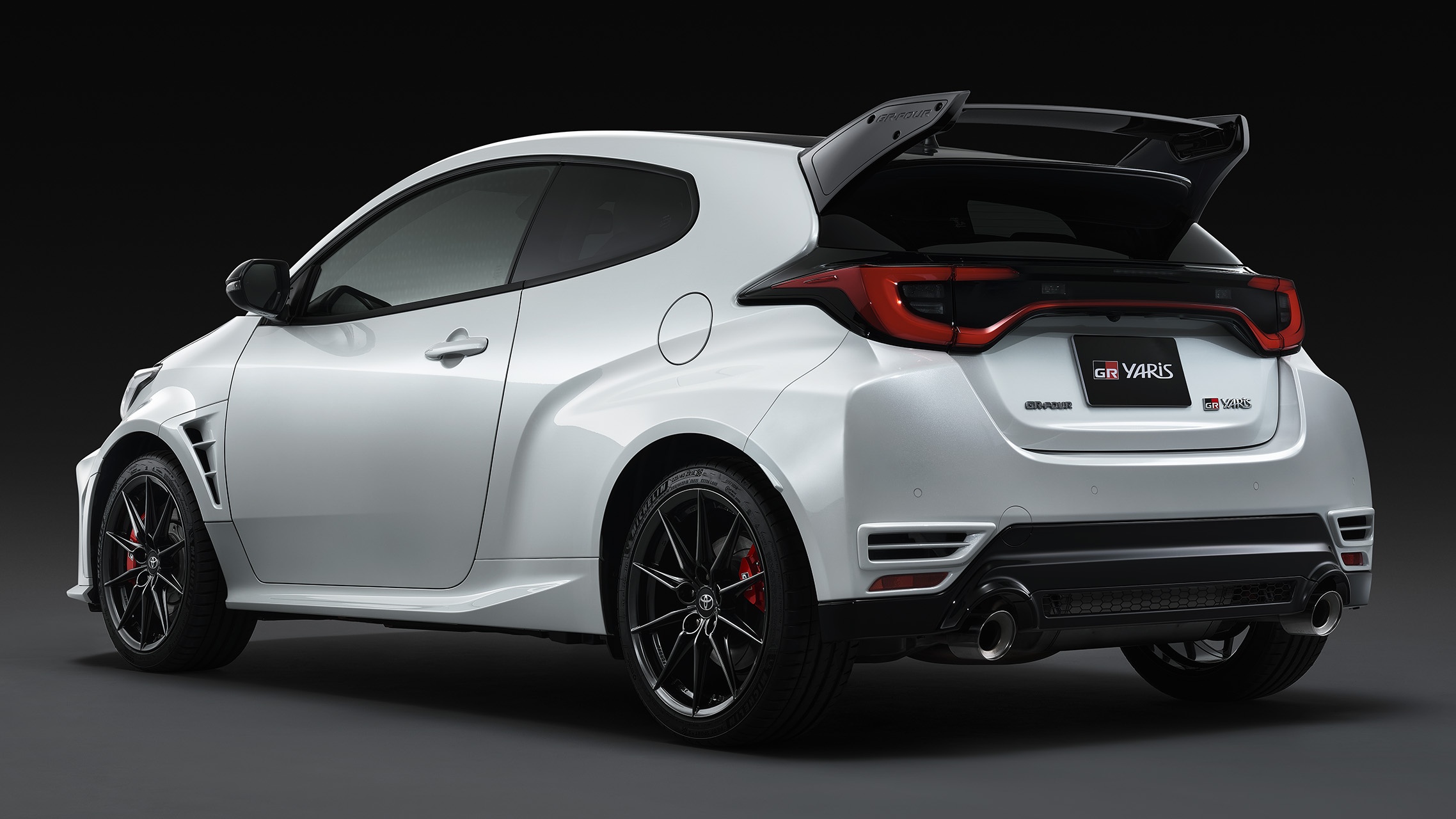 2025 GR Yaris Aero rear 3 4