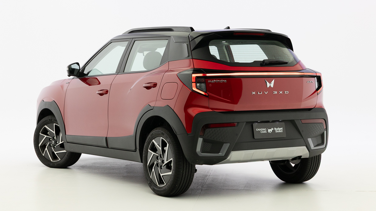 Mahindra XUV3XO 2025 rear 3/4