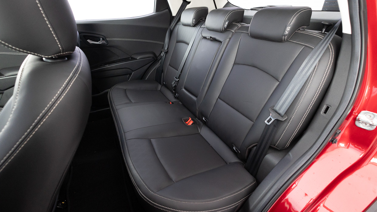 Mahindra XUV3XO AXL7 2025 interior seats