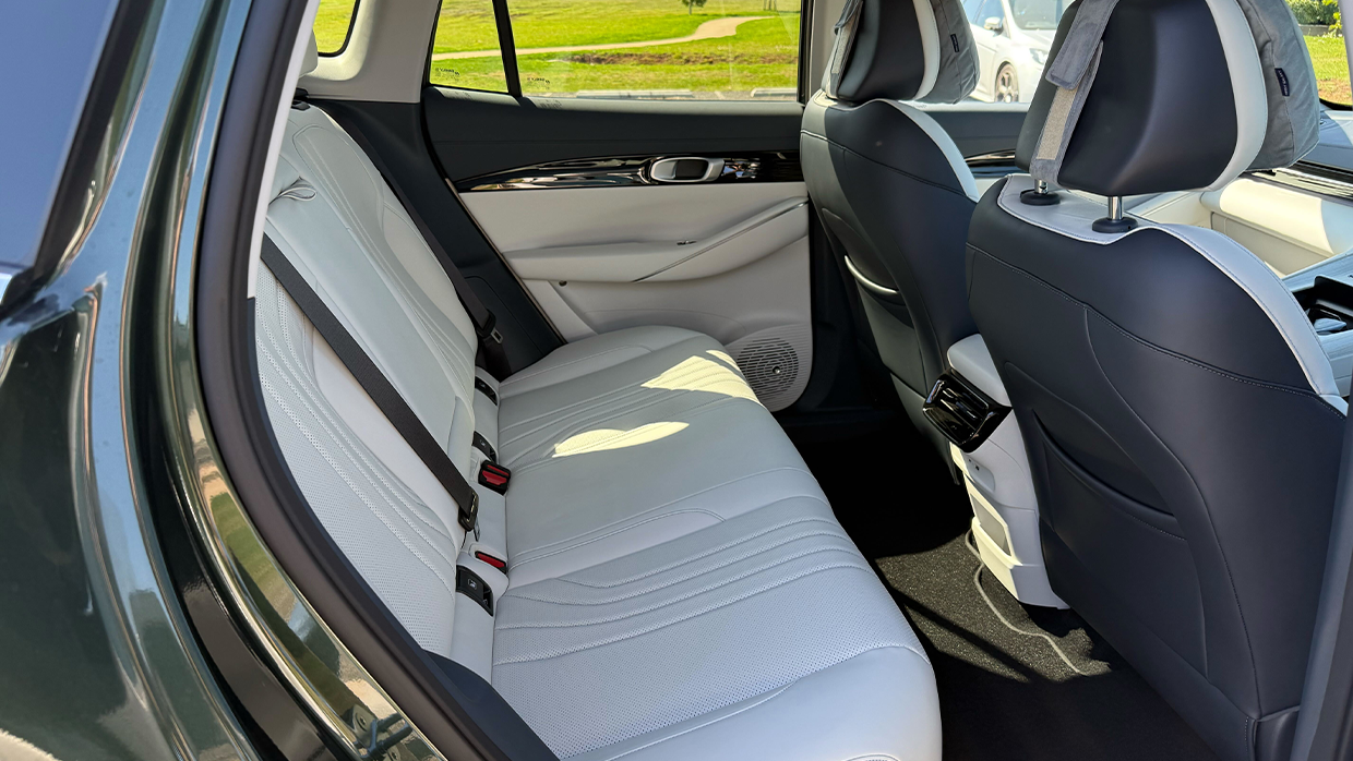 2026 Geely Starray rear seat