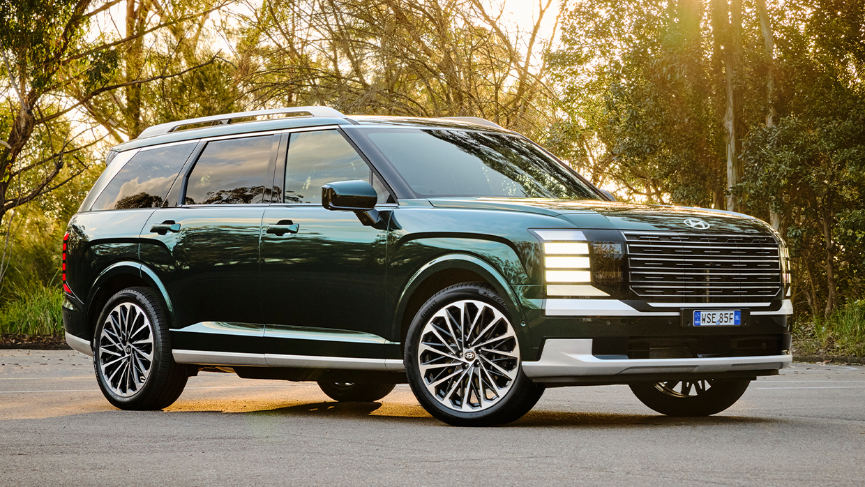 2026 Hyundai Palisade front 3 4 1