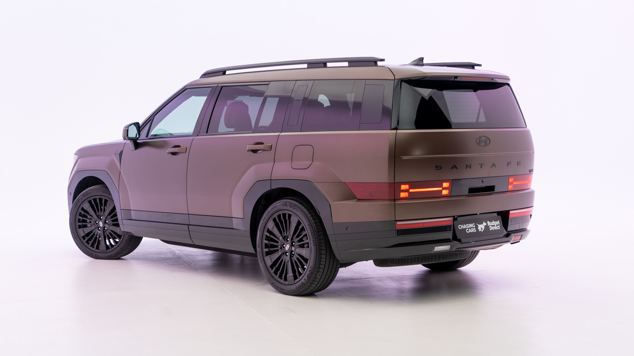 2025 Hyundai Santa Fe Calligraphy rear 3-4