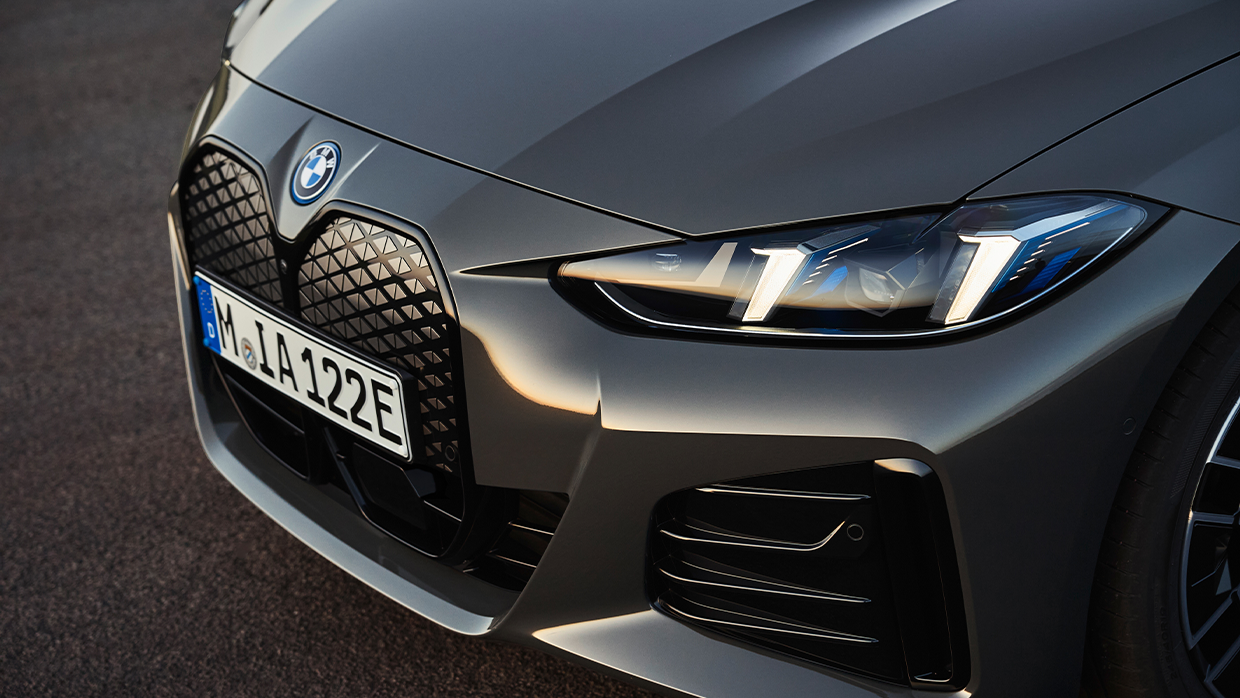 2026 BMW i4 eDrive35 front close