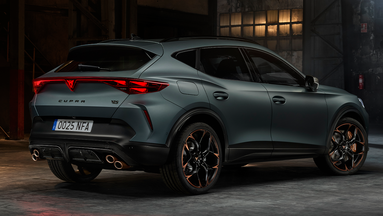 2026 Cupra Formentor VZ5 rear 3 4