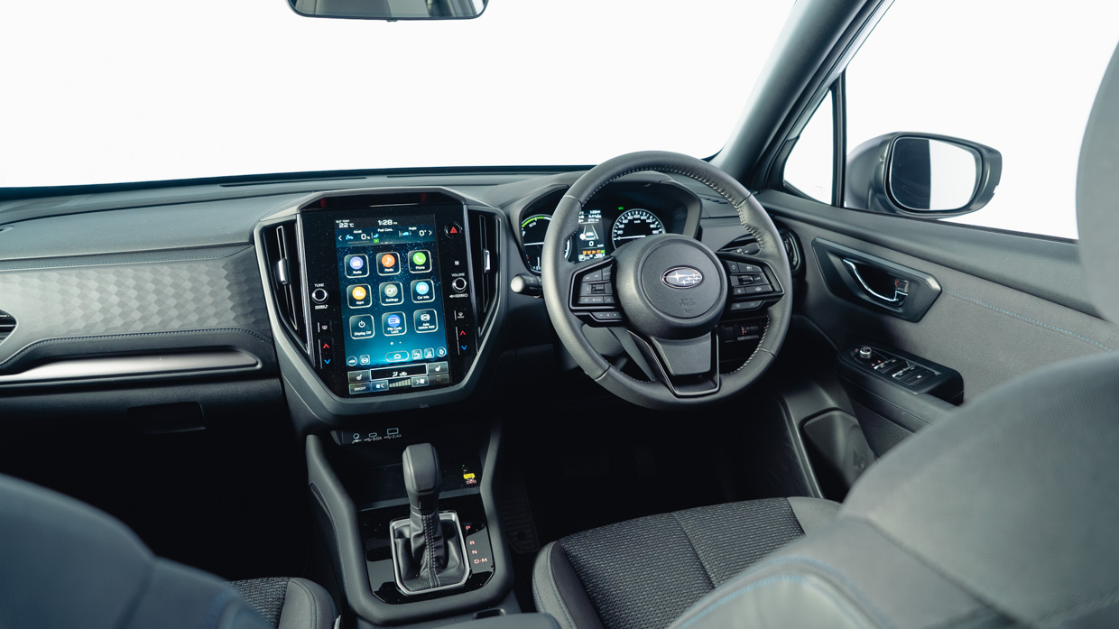 Subaru Forester hybrid AWD 2025 interior