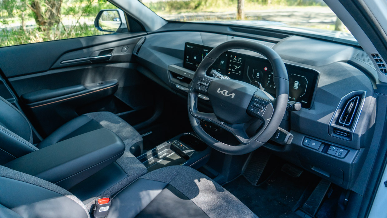 Kia EV5 Air Standard Range 2025 screen