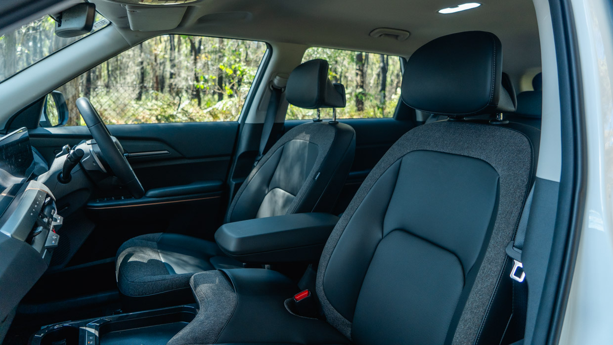 Kia EV5 Air Standard Range 2025 seats