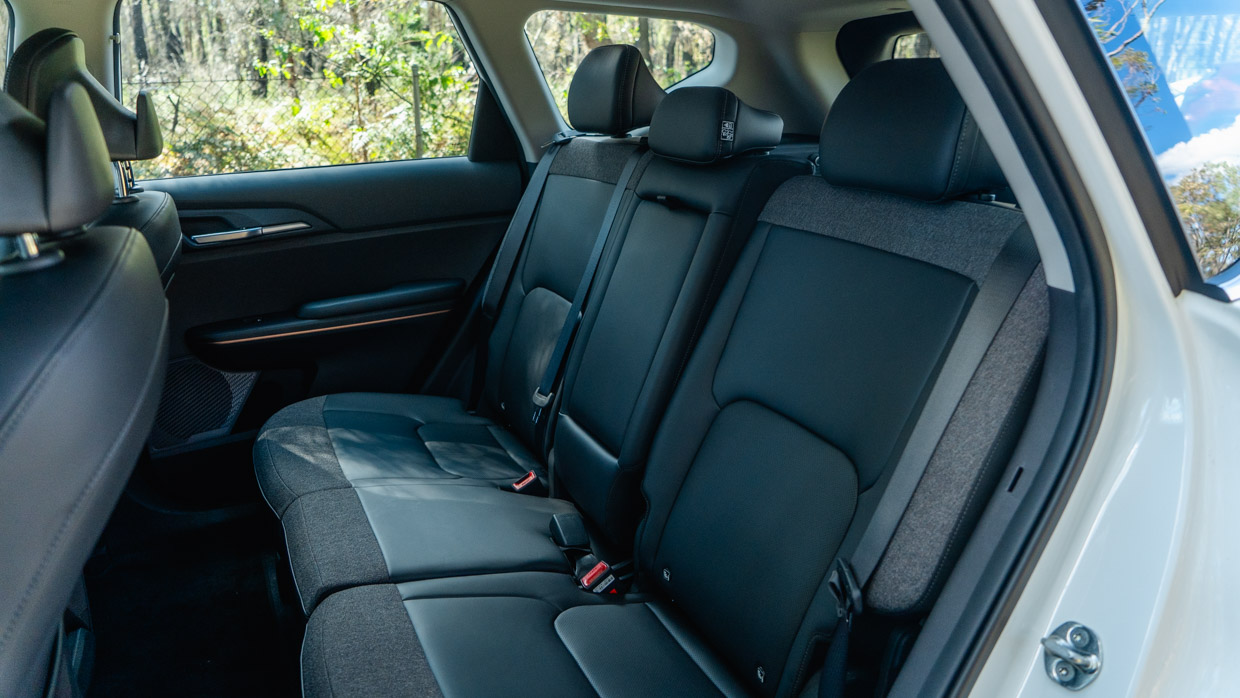 Kia EV5 Air Standard Range 2025 interior back seat