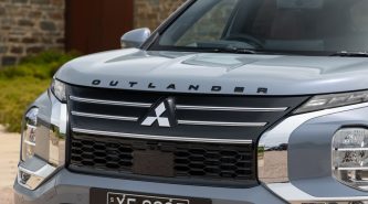 <strong>New Mitsubishi Outlander 2028: fifth-gen reportedly in development with four-motor plug-in hybrid tech</strong>
