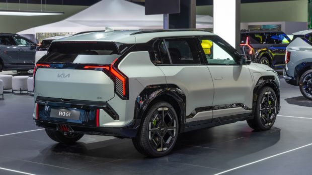 Kia-ev3-gt
