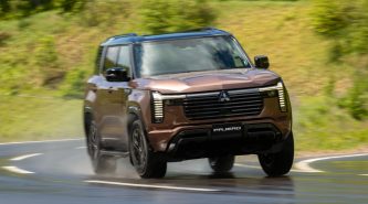 <strong>Mitsubishi Pajero vs Toyota Prado vs Ford Everest: spec battle!</strong>